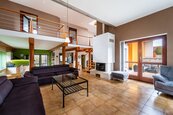 Prodej rodinný dům, 261 m2 - Dubné, cena 21990000 CZK / objekt, nabízí