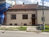 Prodej řadového rodinného domu 3+1 s útulnou zahrádkou, velkým sklepem a možností půdní vestavby v S. Vrbné, v Č. Budějovicích, cena 8200000 CZK / objekt, nabízí 
