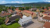Dům s restaurací, byty a pozemky s potenciálem dalšího rozvoje - centrum Horní Plané, cena 21000000 CZK / objekt, nabízí 