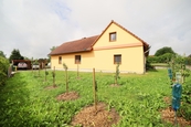 Prodej rekonstruovaného rodinného domu s bytem a apartmány, Trpnouze, Hranice u Nových Hradů, cena 7890000 CZK / objekt, nabízí