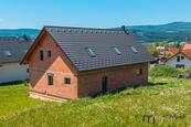 Prodej pokročilé hrubé stavby RD 194 m², pozemek 1 131 m² Horní Planá, Lipno, cena 10500000 CZK / objekt, nabízí 