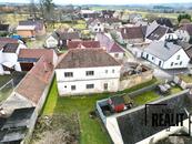 Prodej rodinného domu k rekonstrukci Myslkovice čp. 105, cena 1200000 CZK / objekt, nabízí 