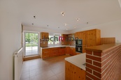 Pronájem, Byty 4+kk, 120 m2 s terasou- České Budějovice, cena 24000 CZK / objekt / měsíc, nabízí Jochmann reality