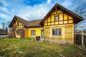 prodej rozlehlého hospodářského stavení na pozemcích o výměře 1913 m2, Suchdol nad Lužnicí, cena 4900000 CZK / objekt, nabízí
