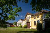 prodej zrekonstruovaného hospodářského stavení o výměře 1759 m2, Pištín u Českých Budjěovic, cena 12900000 CZK / objekt, nabízí