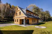rekreační objekt s vlastním pozemkem 1381 m2 v srdci Lipna - Horní Planá, Pernek, cena 15900000 CZK / objekt, nabízí