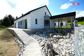 Prodej rodinného domu,176 m2, pozemek 564m2,Šumavské Hoštice, cena 10990000 CZK / objekt, nabízí