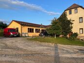 Vila z první republiky 6+2 s truhlárnou ve Vyšším Brodě, cena 14500000 CZK / objekt, nabízí