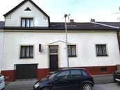 Pronájem vícegeneračního RD, ul. Jar. Ježka, Č. Budějovice, cena 25000 CZK / objekt / měsíc, nabízí 1. reality GP s.r.o.