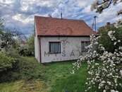 Pronájem domu 1+1 se zahradou cca 800 m2 v Suchém Vrbném - V Hluboké cestě, České Budějovice, cena 10000 CZK / objekt / měsíc, nabízí