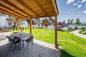 Luxusní dům v resortu Lakeside Village se zahradou a výhledem na vodu, cena 11760000 CZK / objekt, nabízí