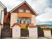 Pronájem, Rodinný dům, Hluboká nad Vltavou, cena 30000 CZK / objekt / měsíc, nabízí 